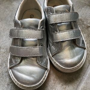 GAP Shoes - Gap tennis shoes size 8 GAP Shoes - Gap tennis shoes size 8